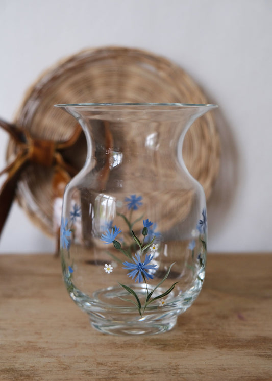 Cornflower and daisy vase