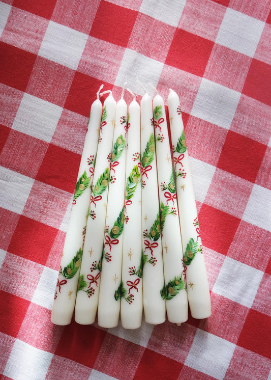 Red velvet bow garland candle