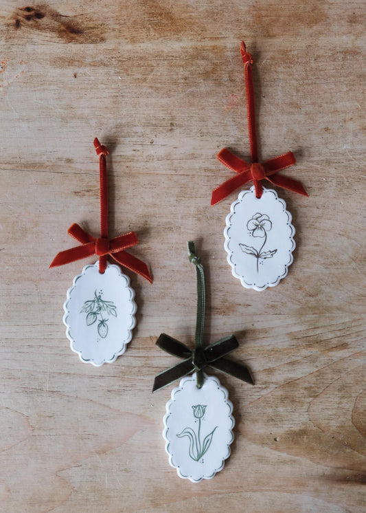 Small green strawberry wall hanging