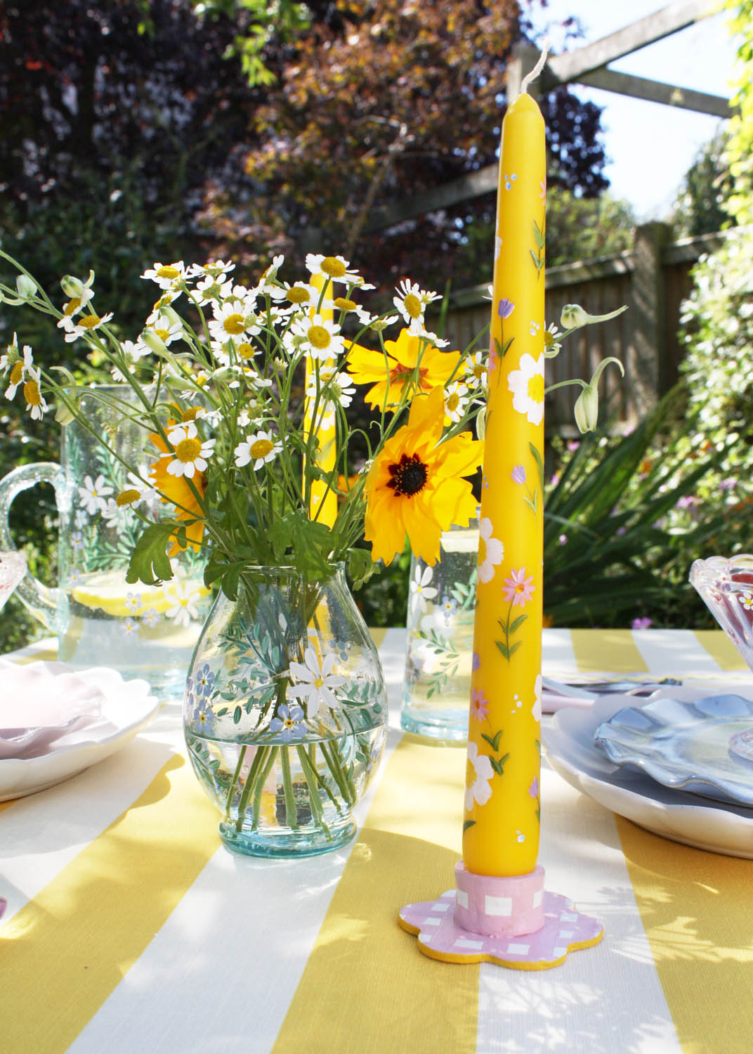 Summer blooms candle