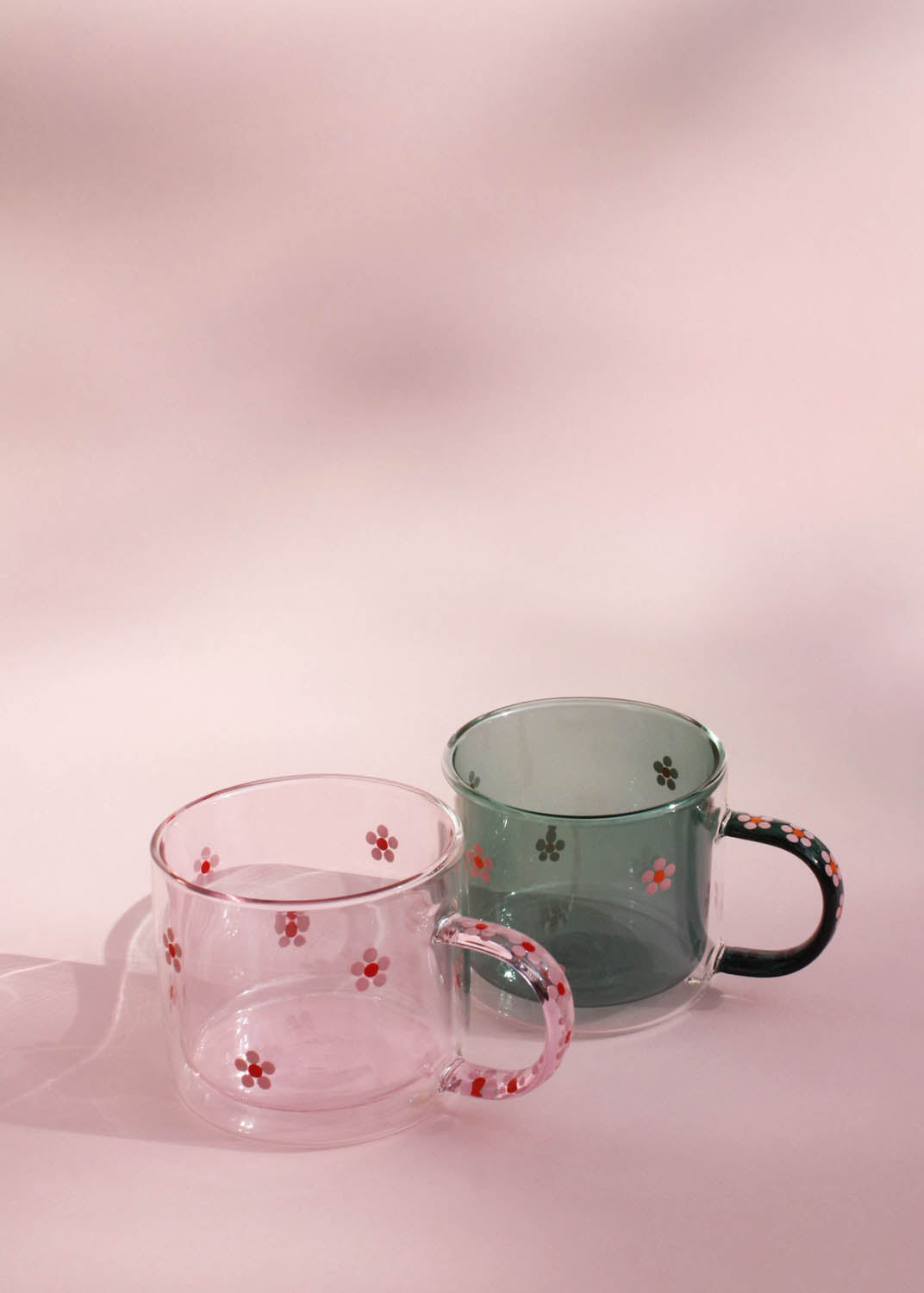 Hand painted pink daisy dot mug