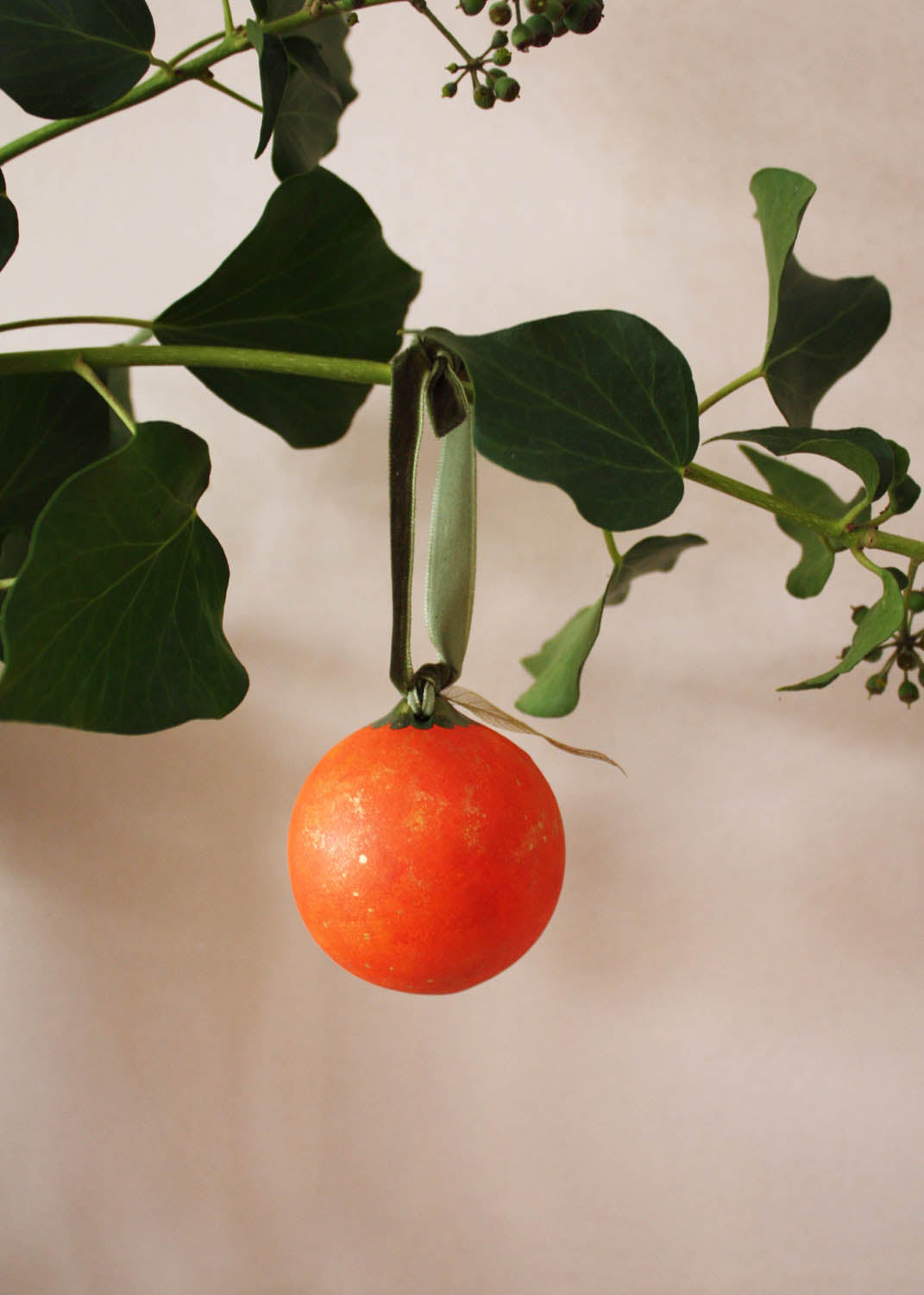Clementine ceramic bauble