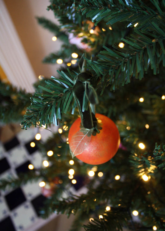 Clementine ceramic bauble