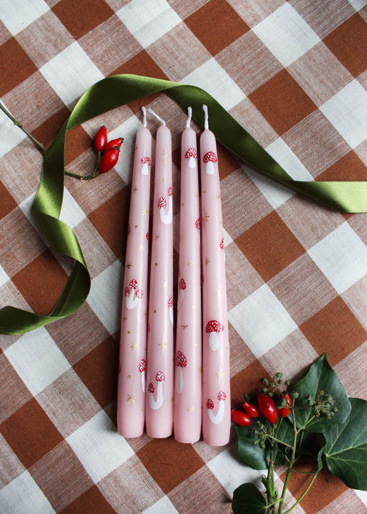 Magical mushrooms candle