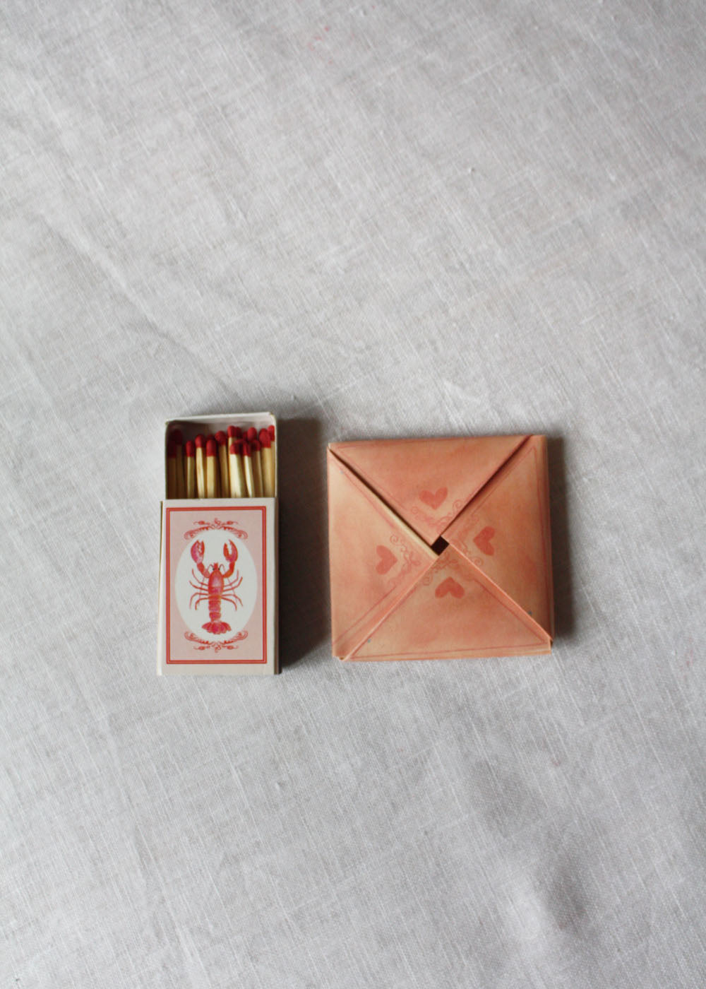 Cocolulu x Chloe Designs Things Ric-rac Coffret bougies homard et boîte d'allumettes