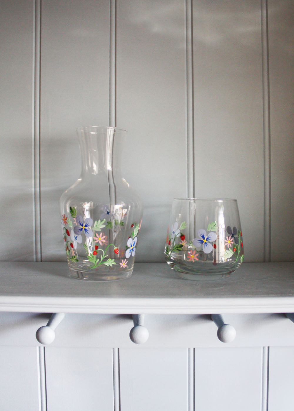 Blue floral & strawberry carafe & glass set