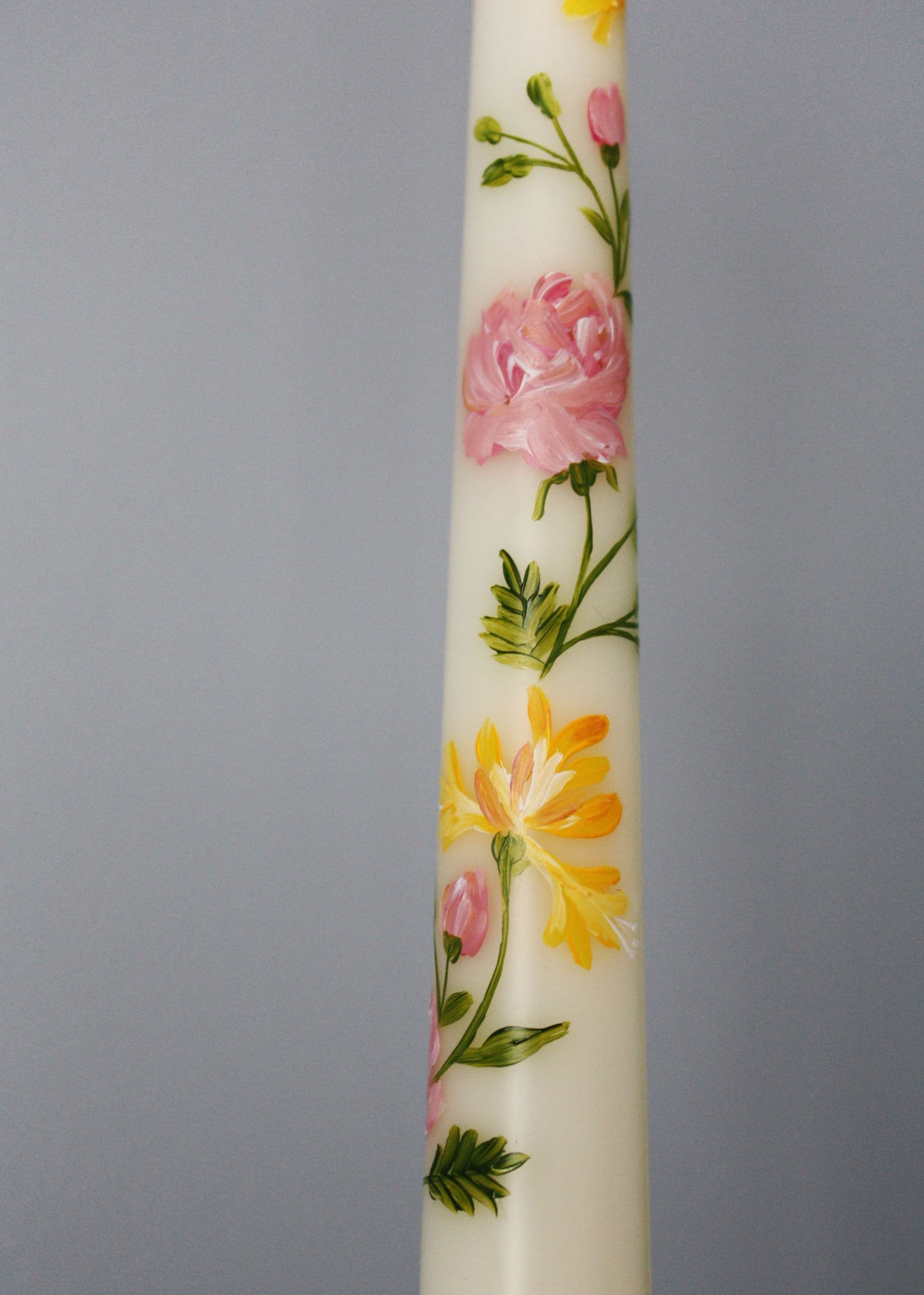 Birth flower June - Roses & honeysuckle