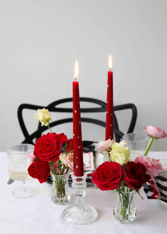 Ditsy ruby hearts candle