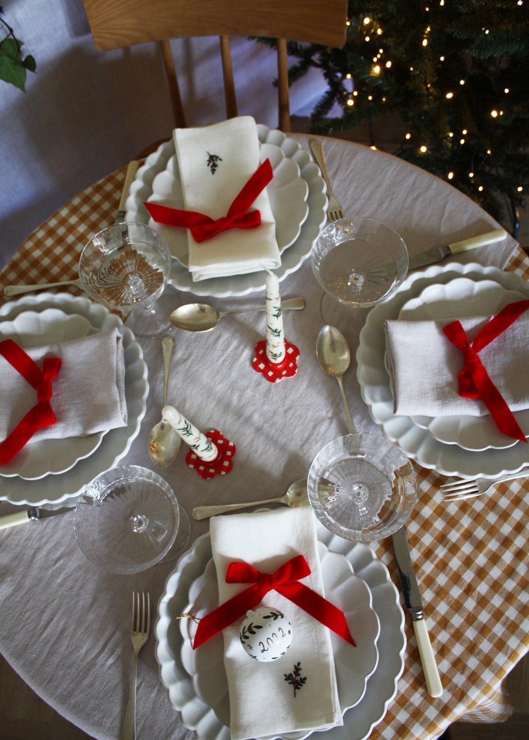Red gingham & pink flower candle holder
