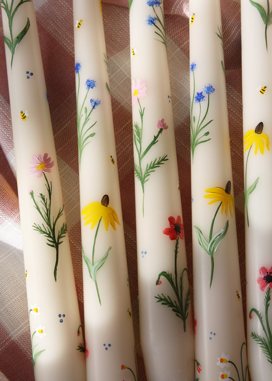 Rainbow wild flowers candle