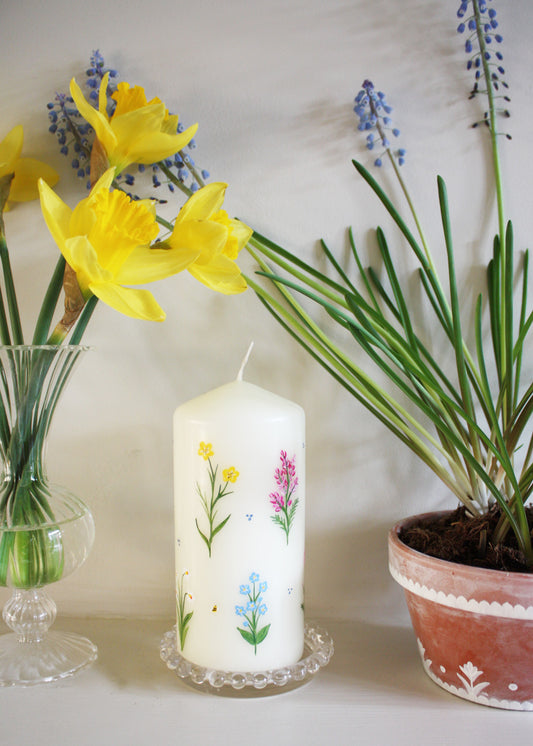 Rainbow wild flower pillar candle