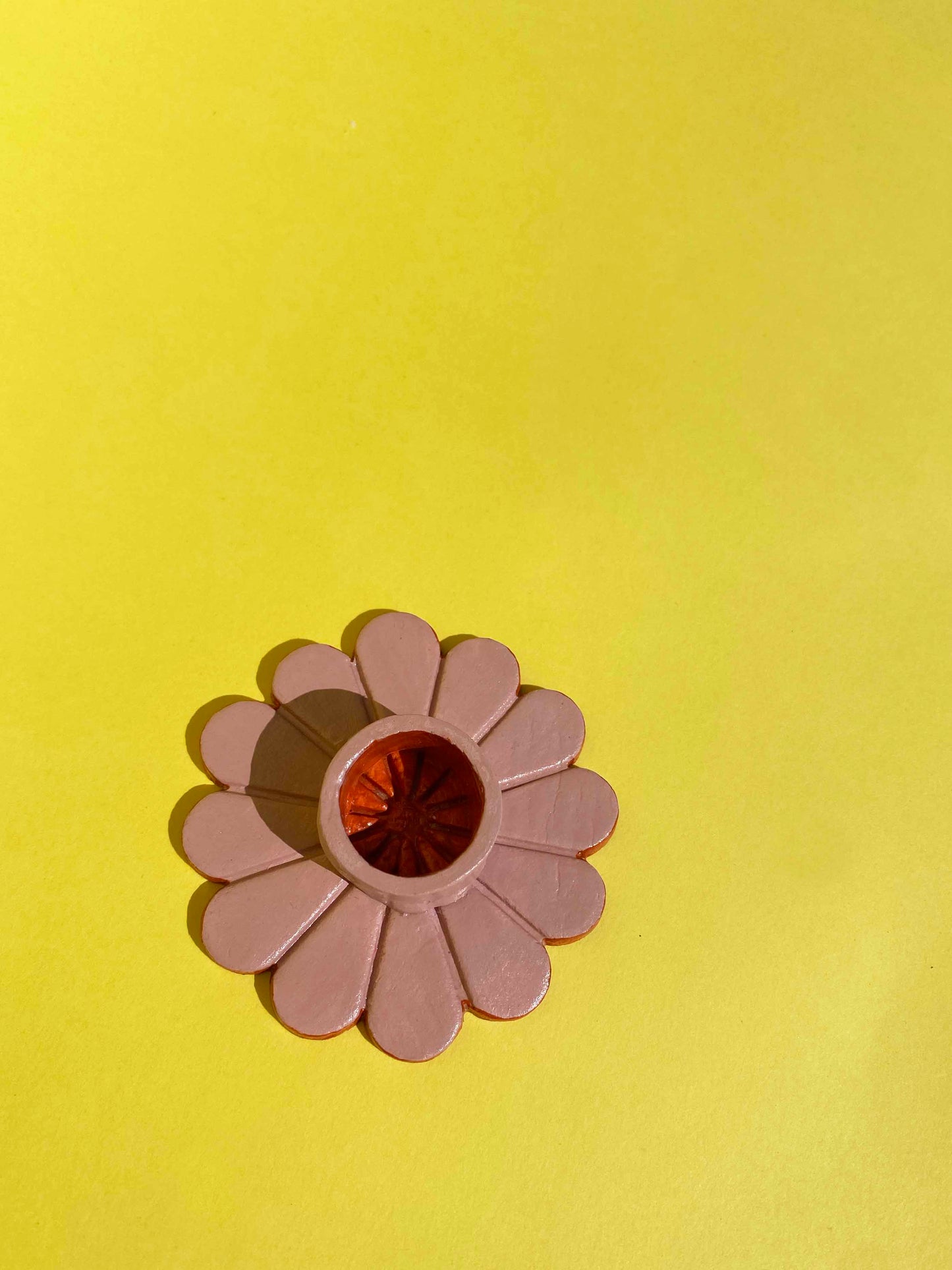 Blush & orange daisy candle holder