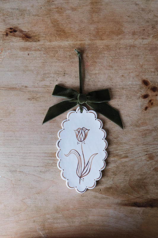 Large brown tulip wall hanging