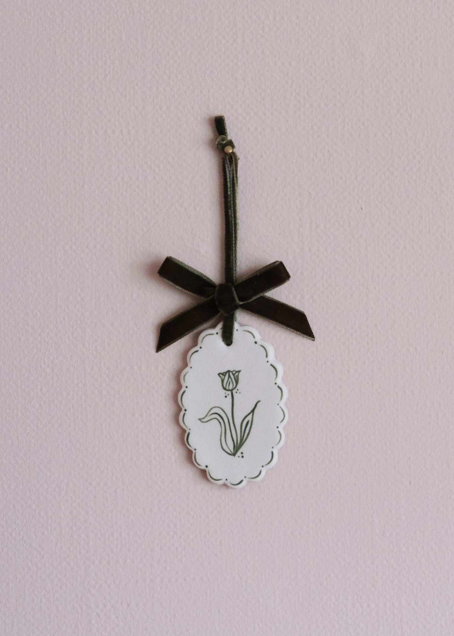 Small green tulip wall hanging