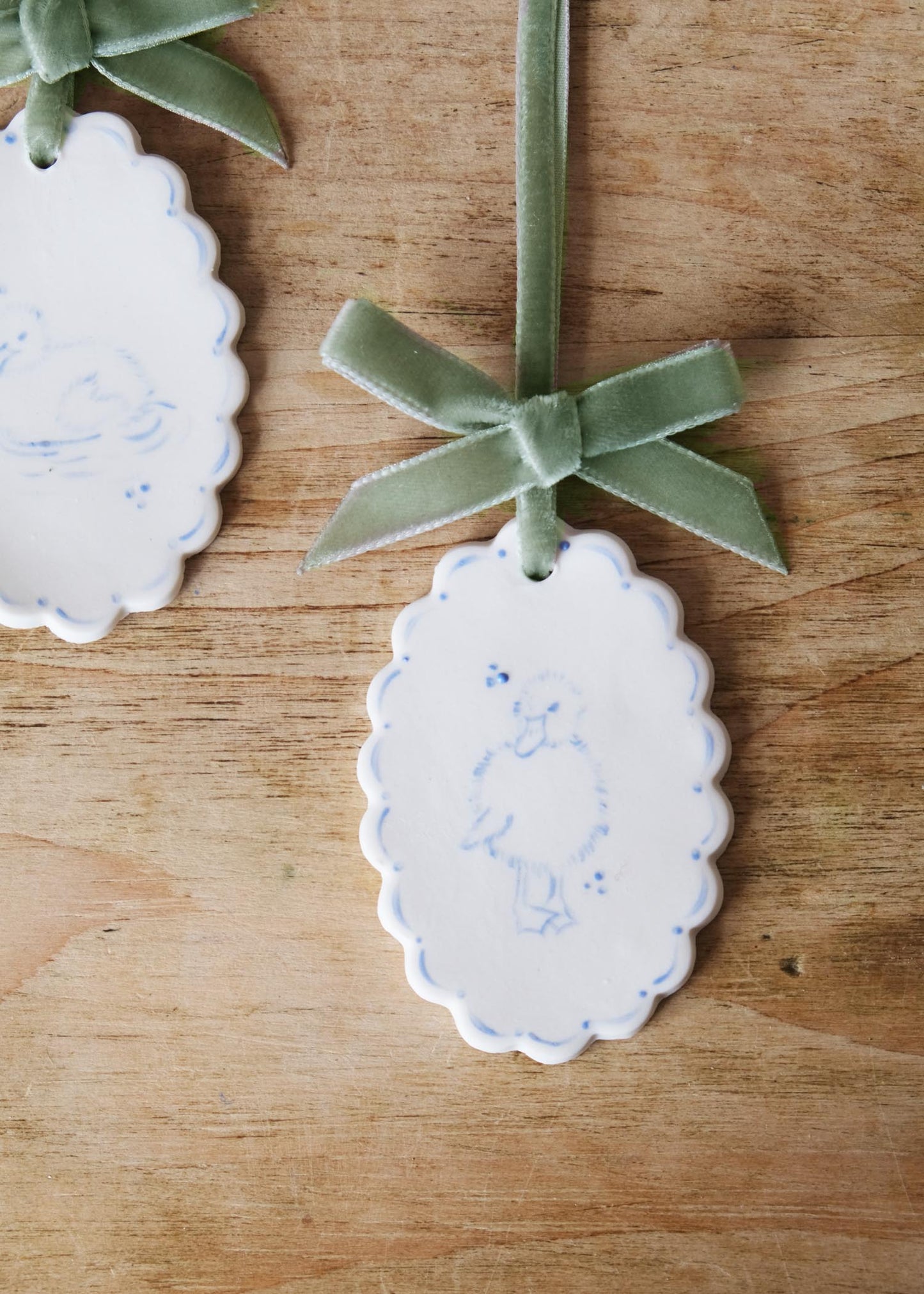 Small ducklings wall hanging