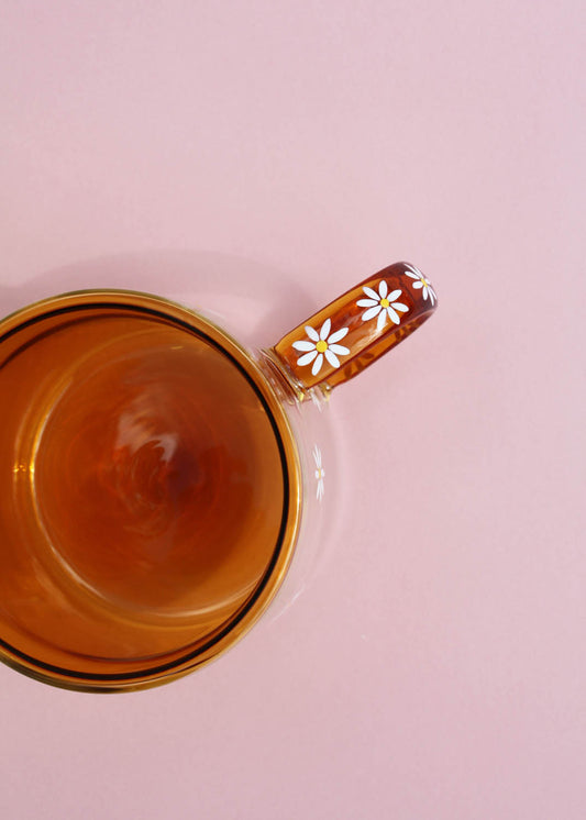 Hand painted amber daisy mug