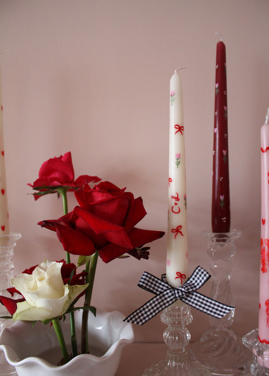 Red bow & pink heart ivory candle
