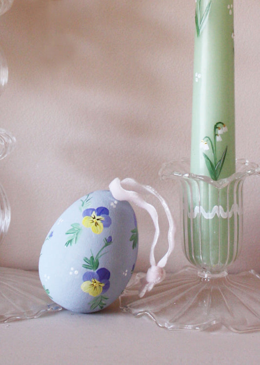 Pansy blue ceramic egg
