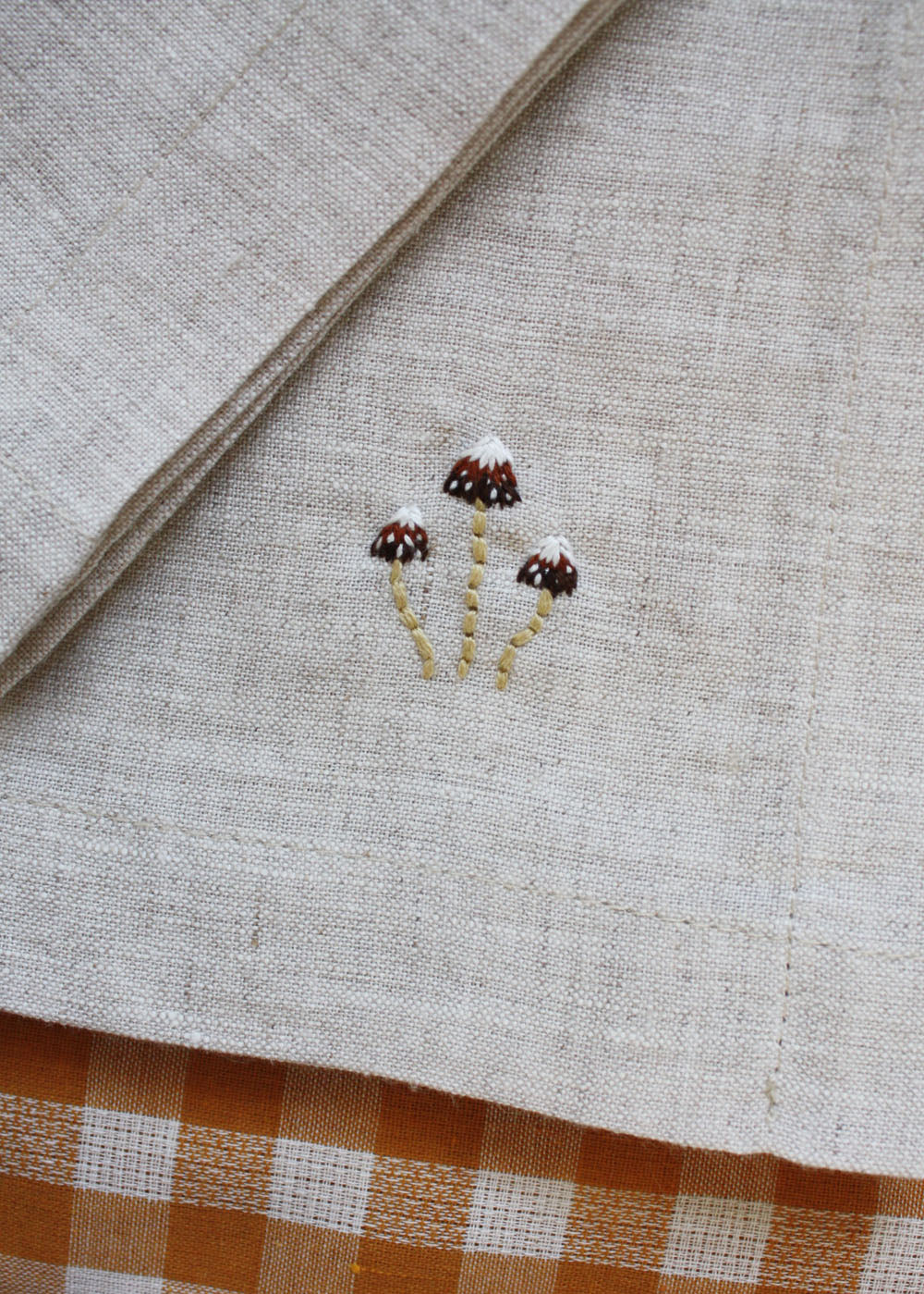 Magical mushrooms linen napkin set of 4