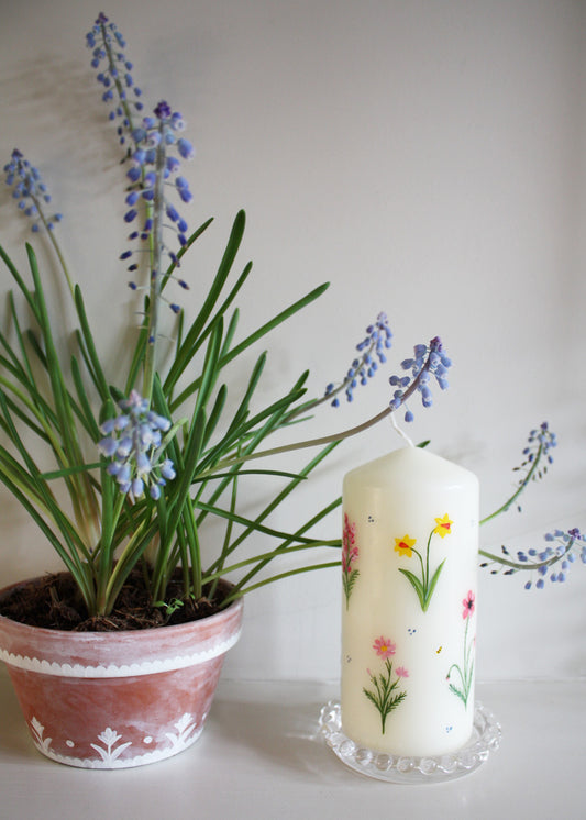 Posy terracotta short pot